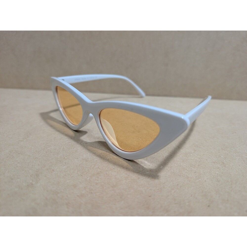 Trendy White Slim Cat Eye Sunglasses with Orange Lenses Retro Style 80475WH(3)